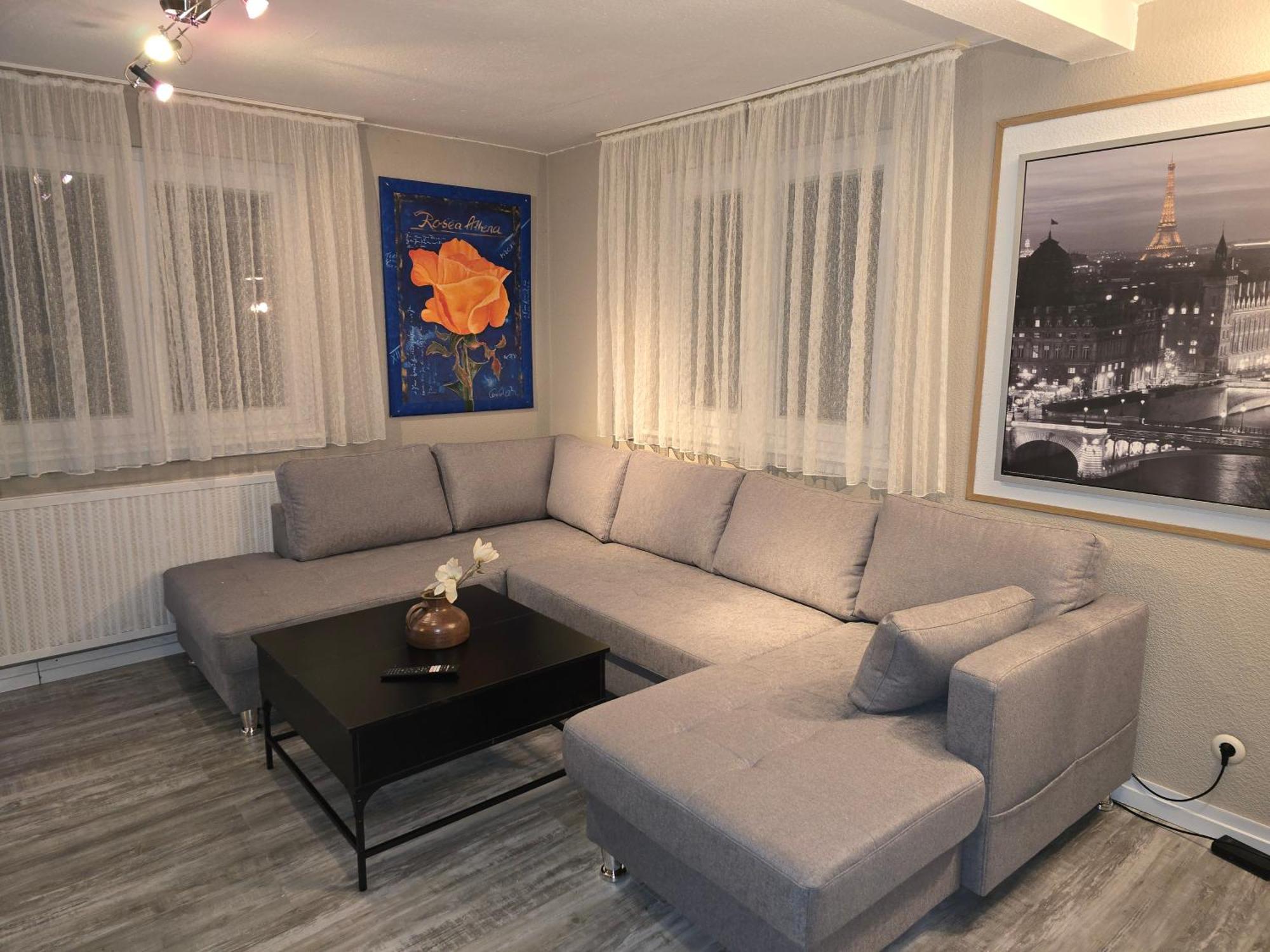 Am Turm Apartment *